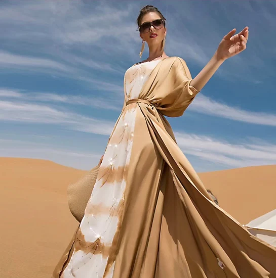 111 Nuevo diseño de Arabia Ropa de mujer Número de artículo Fwml8019 Túnica de mujer musulmana